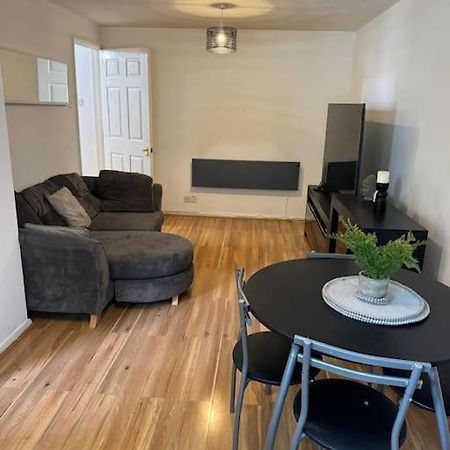 A Cozy Apartment In Barking Barking  Zewnętrze zdjęcie